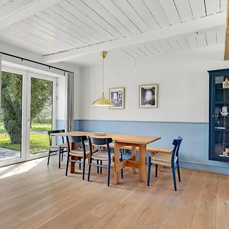 Gorgeous In With Wifi Apartment